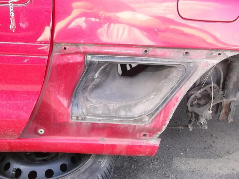 restauration carrosserie exterieur MR2 mk2 REV1 Dscf3838-374e3bc