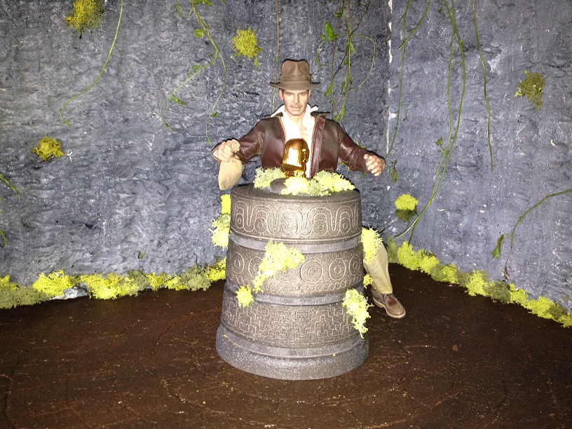 Diorama Indiana Jones Hot Toys ( Terminé ) Img_0359-36ac141